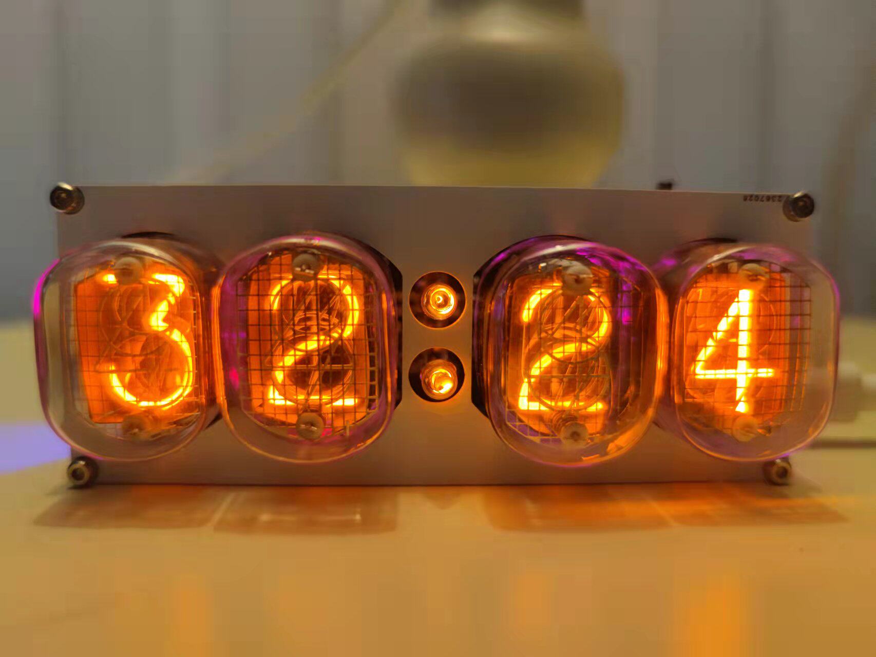 Horloge à tubes Nixie QS30-1,  - Tech Office Youtube avis et prix