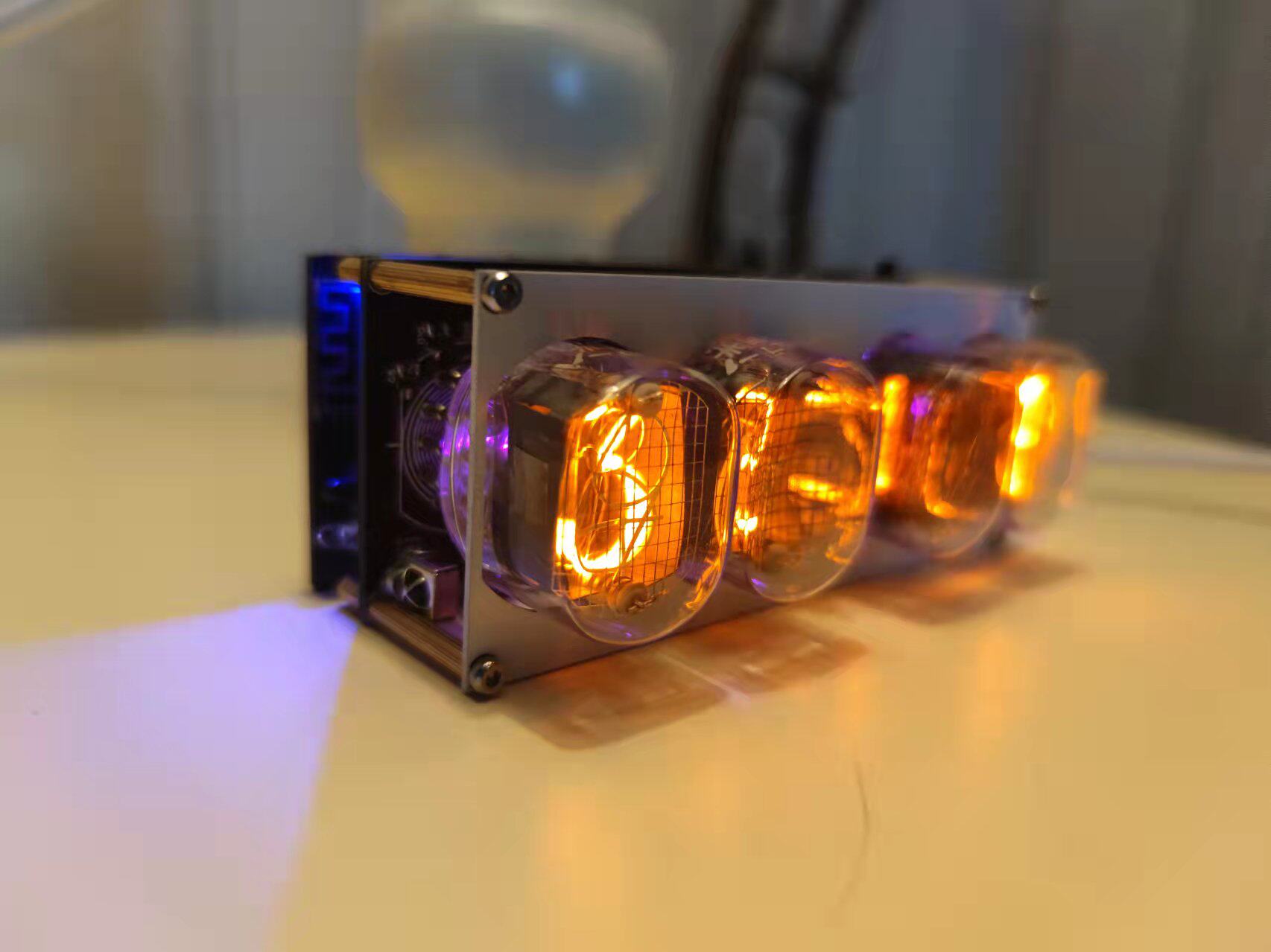 Horloge à tubes Nixie QS30-1,  - Tech Office Youtube avis et prix